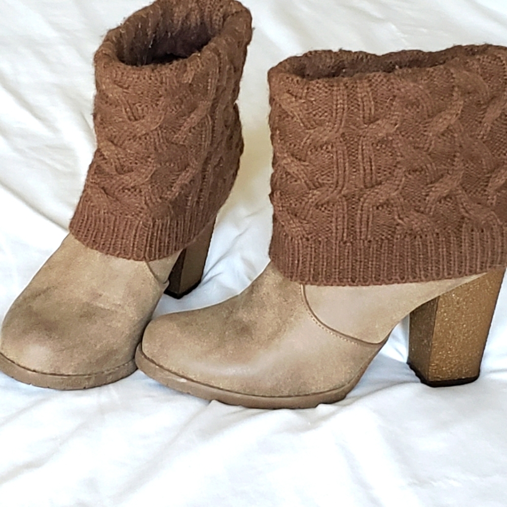 Muk Luks Booties